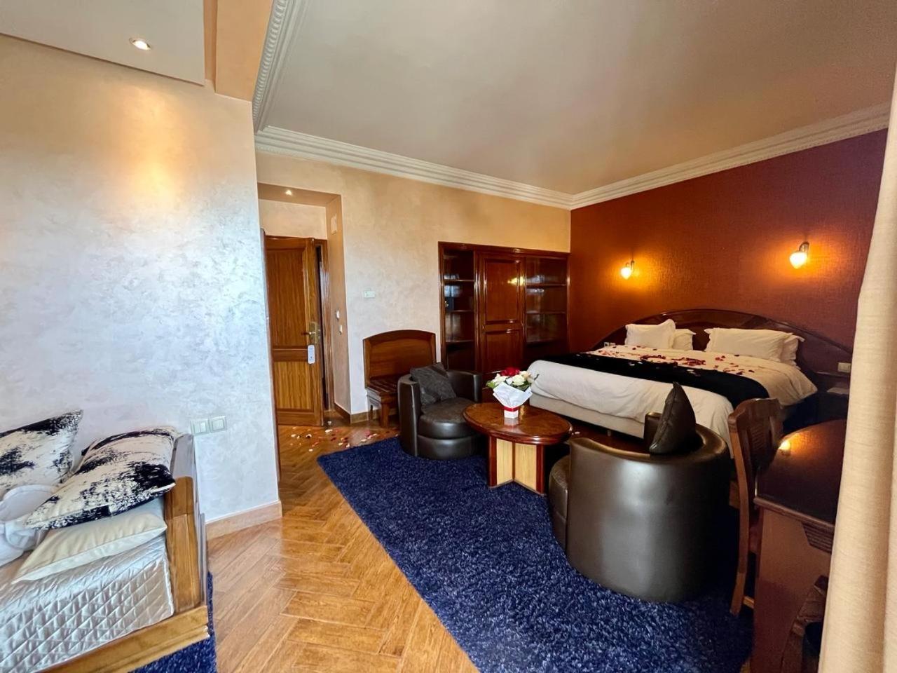 Hotel Malta Мекнес Экстерьер фото
